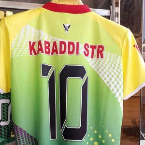 کیت-ورزشی-سبز-تیره-و-زرد--4