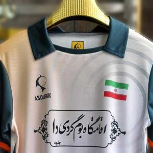 کیت-ورزشی-سفید-و-نارنجی-و-مشکی-4
